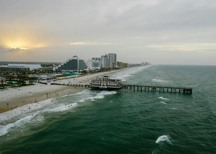 Ms. Maggie'S South Country Inn Daytona Beach