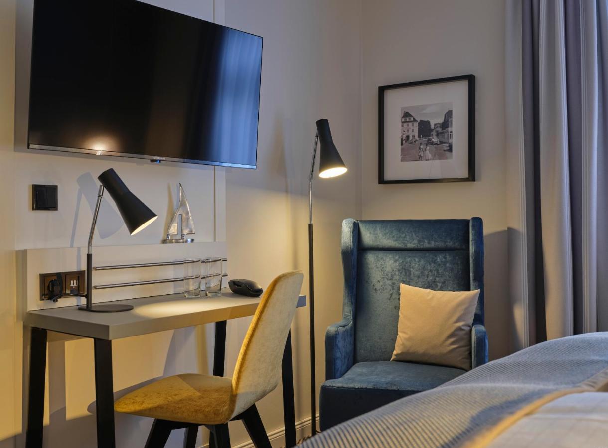 Doppelzimmer mit Balkon