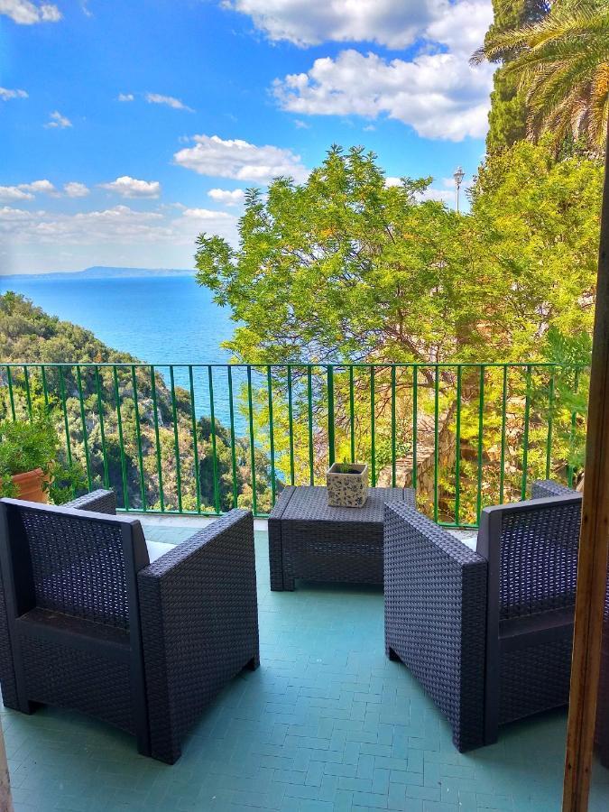 Chambre Double avec Balcon - Vue sur Mer