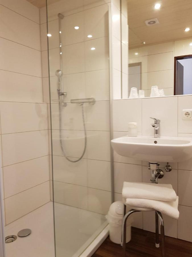 Double Room,630357918:JPEG