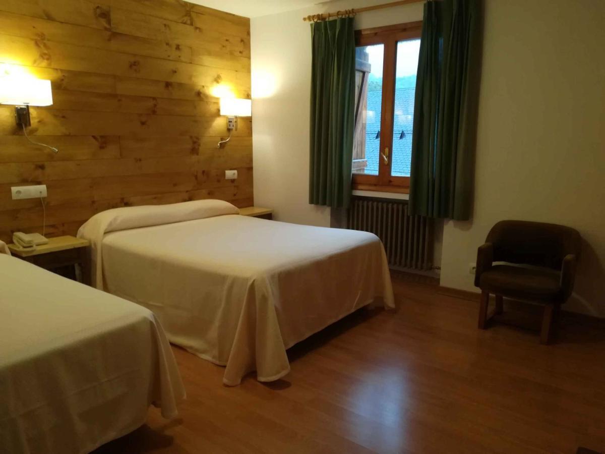 Triple Room,670057929:JPEG