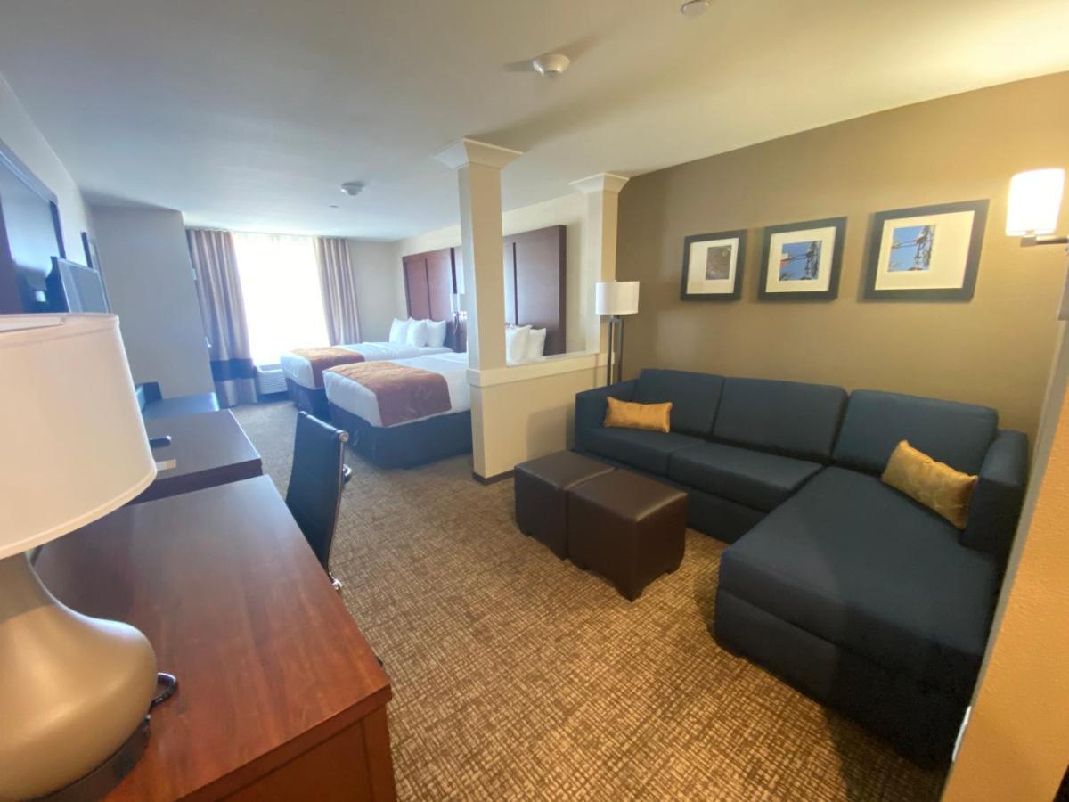 Queen Room with Two Queen Beds and Sofa Bed - Accessible/Non-Smoking