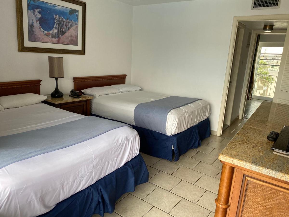 Suite with Balcony
