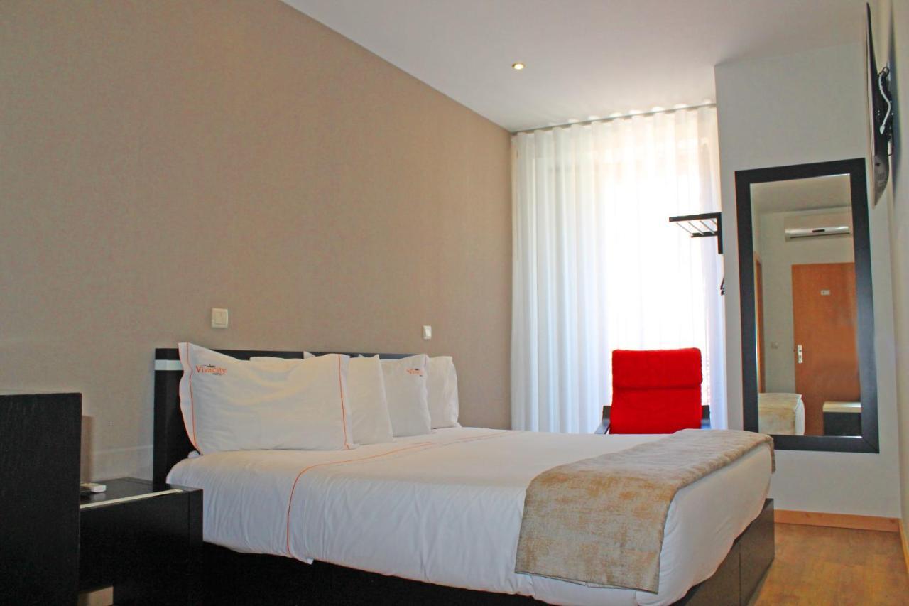 Chambre Double avec Lit d'Appoint
