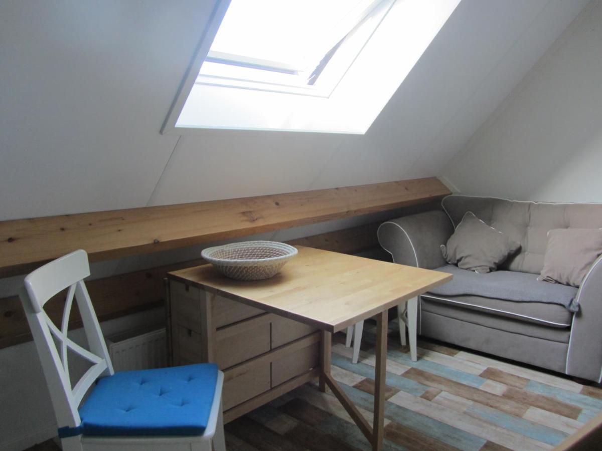 Standaard Tweepersoonskamer met Gedeelde Badkamer
