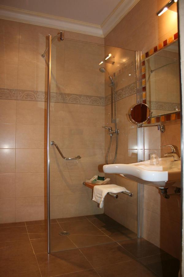 Habitación Doble adaptada para personas con discapacidad - 2 camas