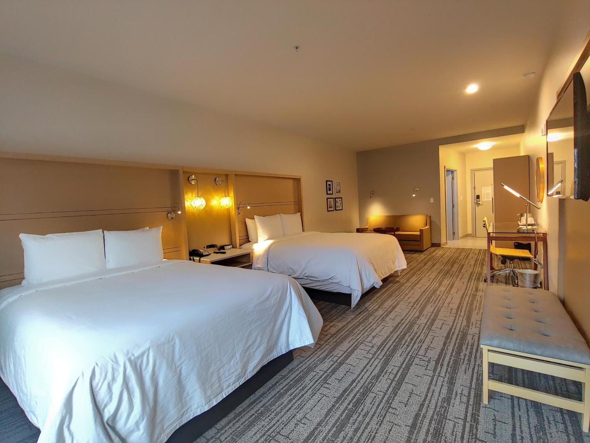 Queen Room with Two Queen Beds and Sofa Bed - Non-Smoking