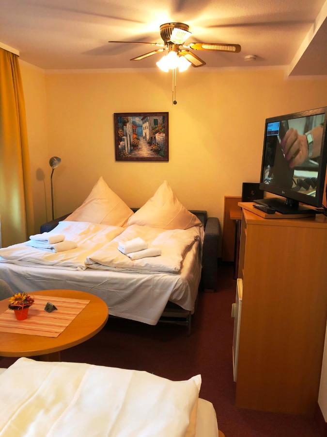 Classic Quadruple Room,33379765:JPEG