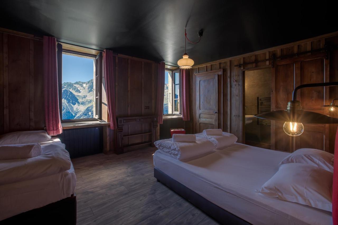 Chambre Triple – Vue sur Montagne
