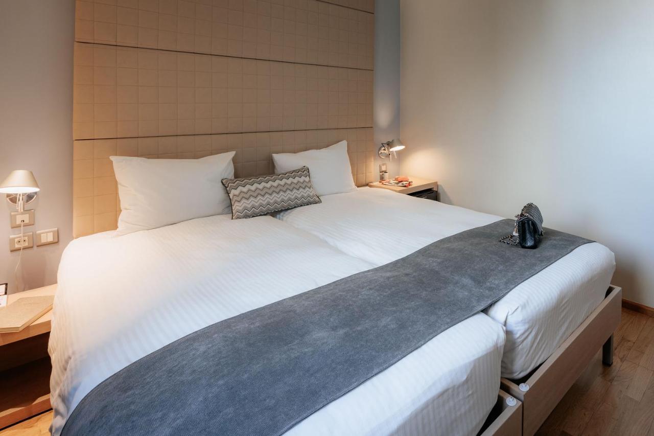 Tweepersoonskamer met 2 Aparte Bedden