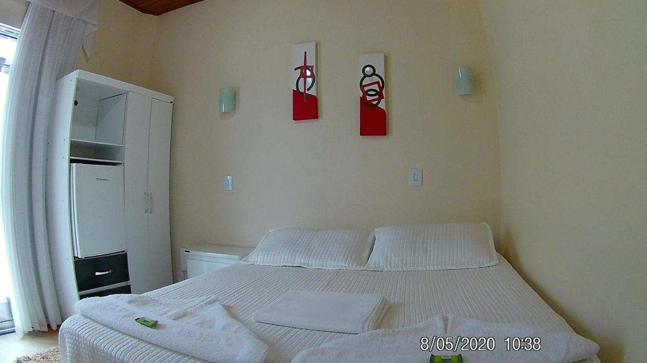 Quarto Duplo