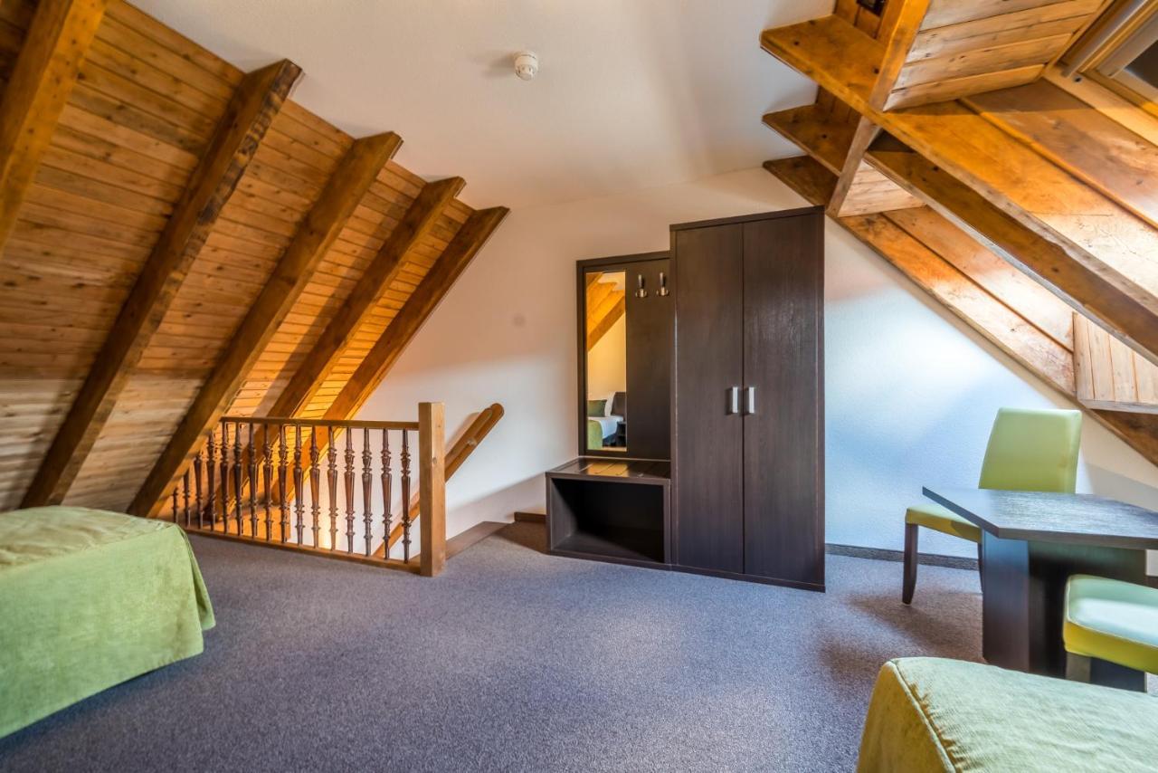 Familiekamer (6 Volwassenen)