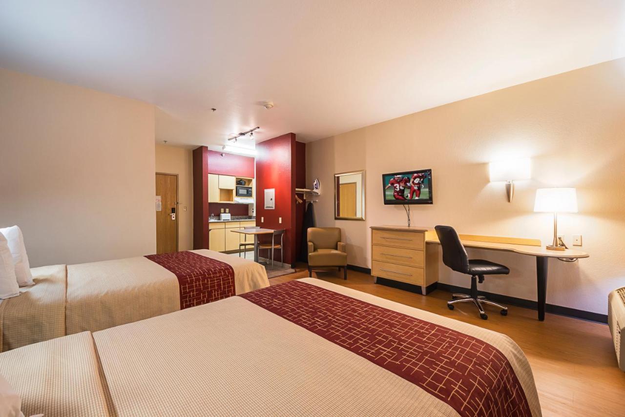 Suite Double Room with Two Double Beds Kitchen - Non-Smoking