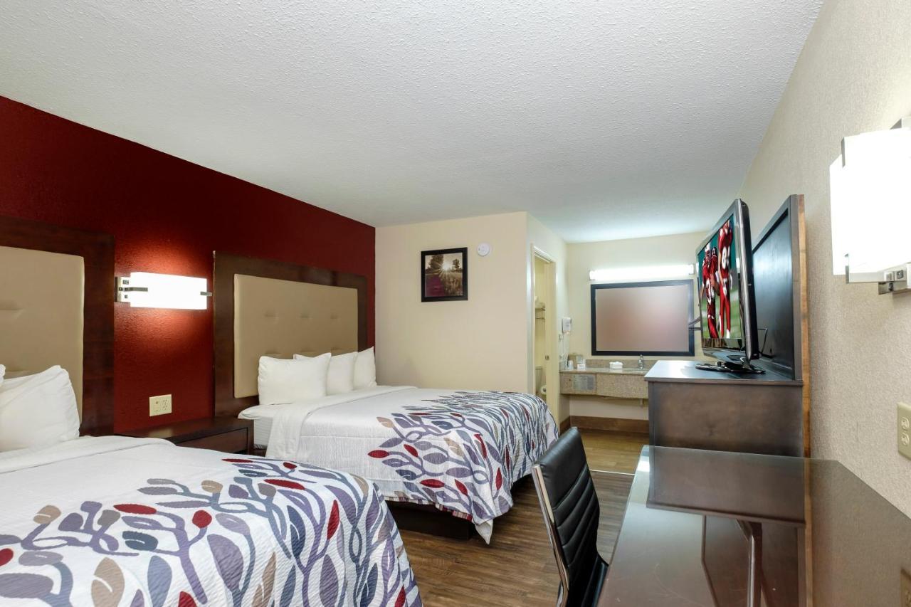 Deluxe 2 Full Beds Non-Smoking