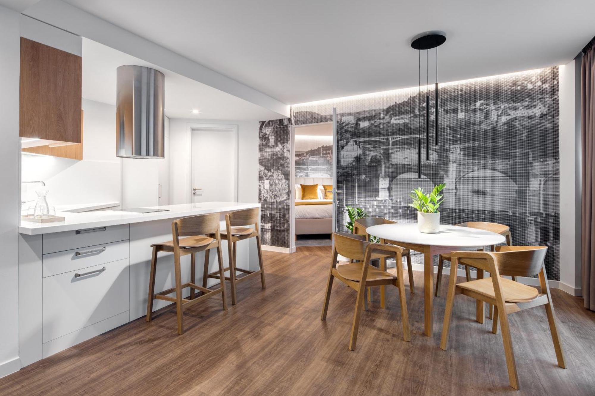 Two-Bedroom Apartment,1026754381:JPEG