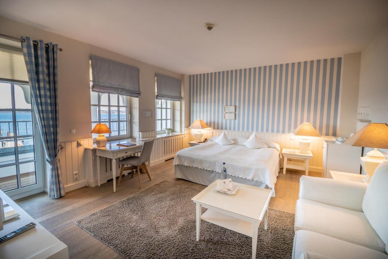Premium Doppelzimmer mit Balkon und Meerblick