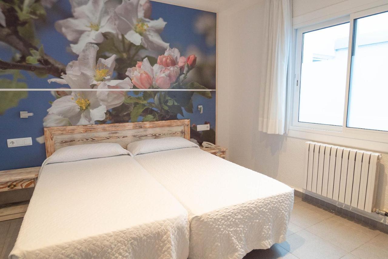 Basic Double Room without Balcony,1589346429:JPEG