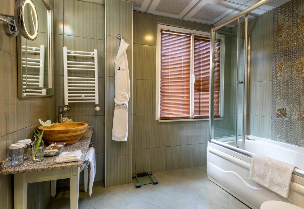 Suite with Balcony