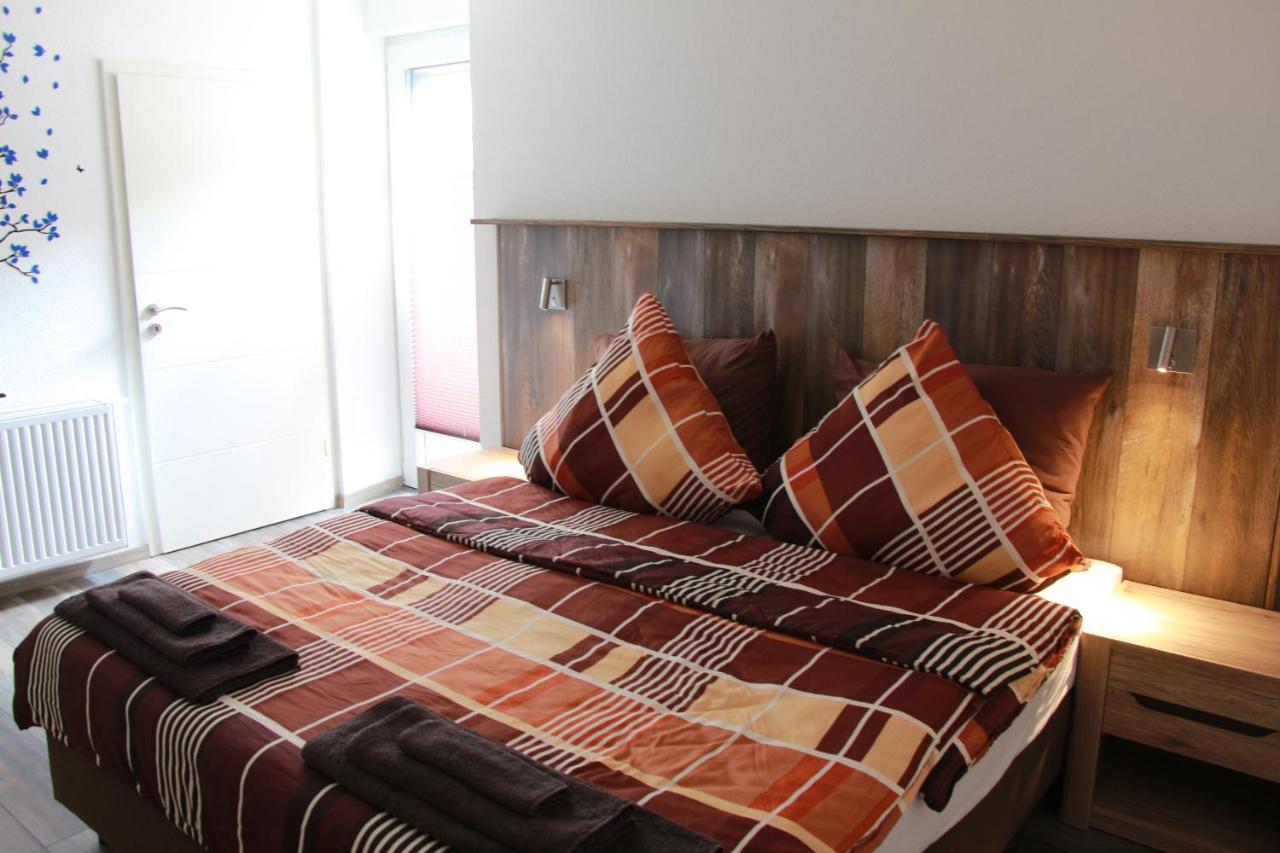Apartment with Terrace - Disability Access
