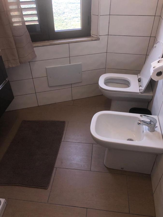 Camera Matrimoniale con Bagno Privato Esterno