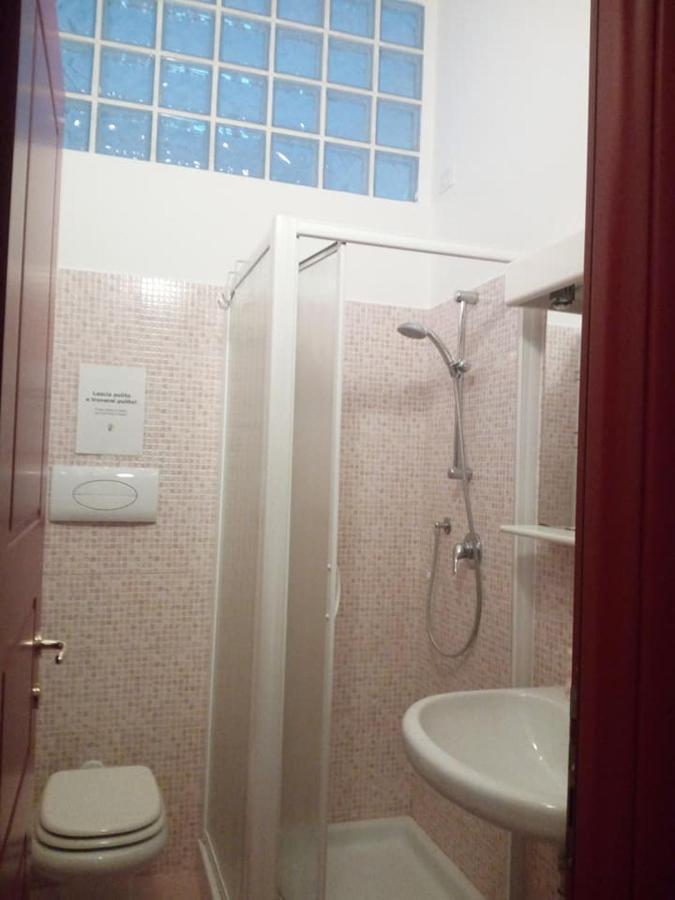 Camera Tripla con Bagno Privato Esterno