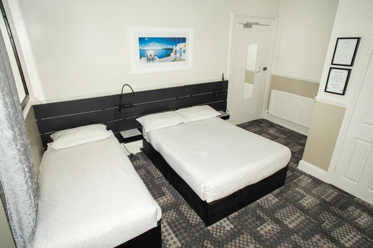 Camera Familiare con Bagno Interno