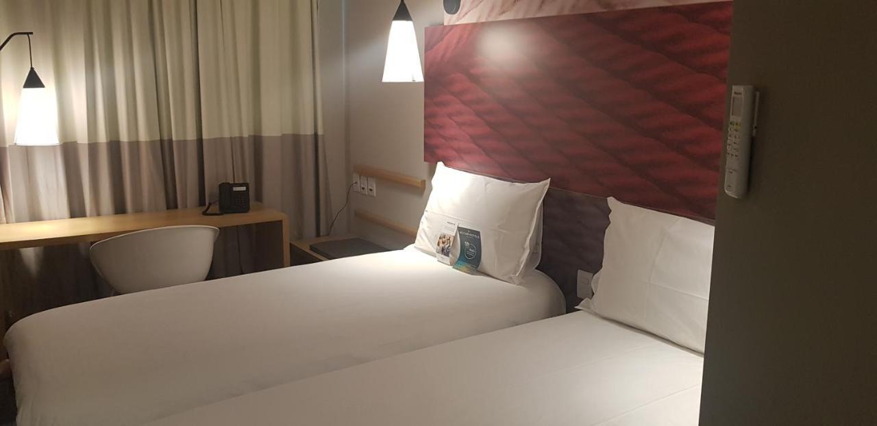 Quarto Standard com 2 Camas de Solteiro