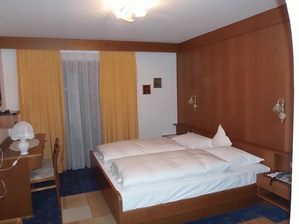 Double Room,103961858:JPEG
