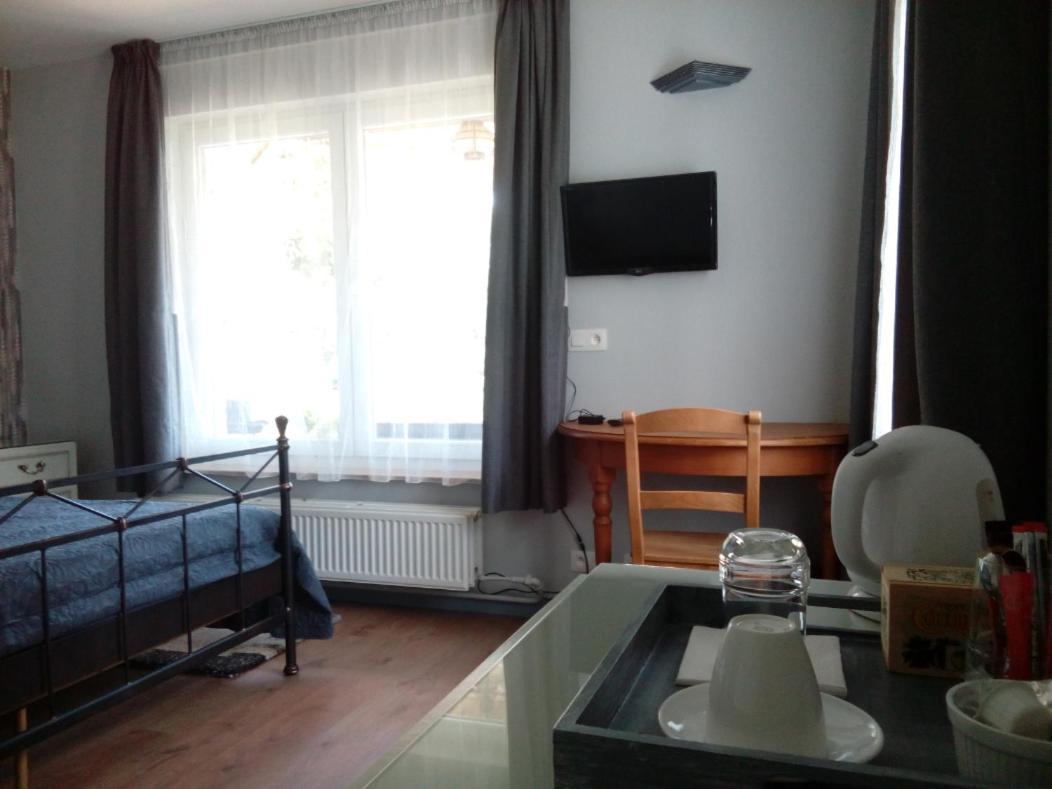 Double Room,1043409454:JPEG