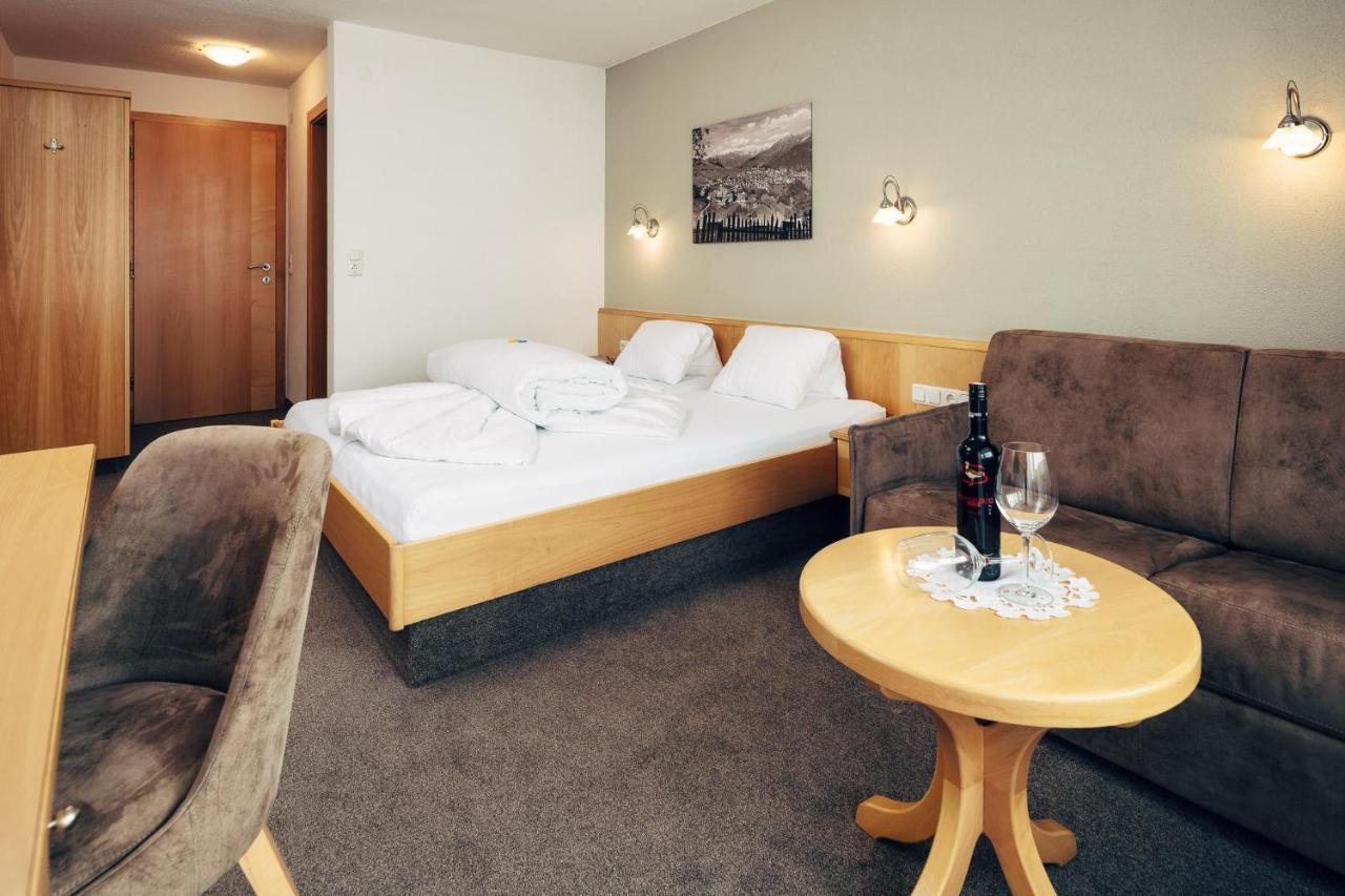 Double Room,1046956039:JPEG