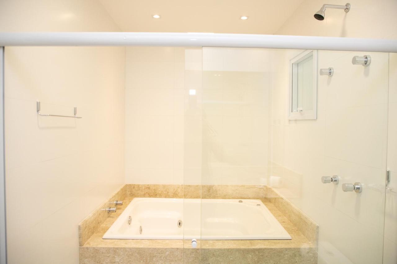 Quarto Triplo Standard