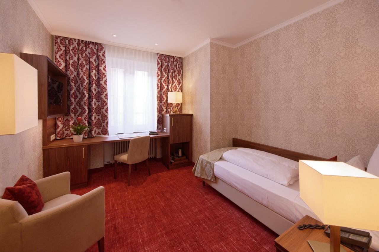 Grande Chambre Simple