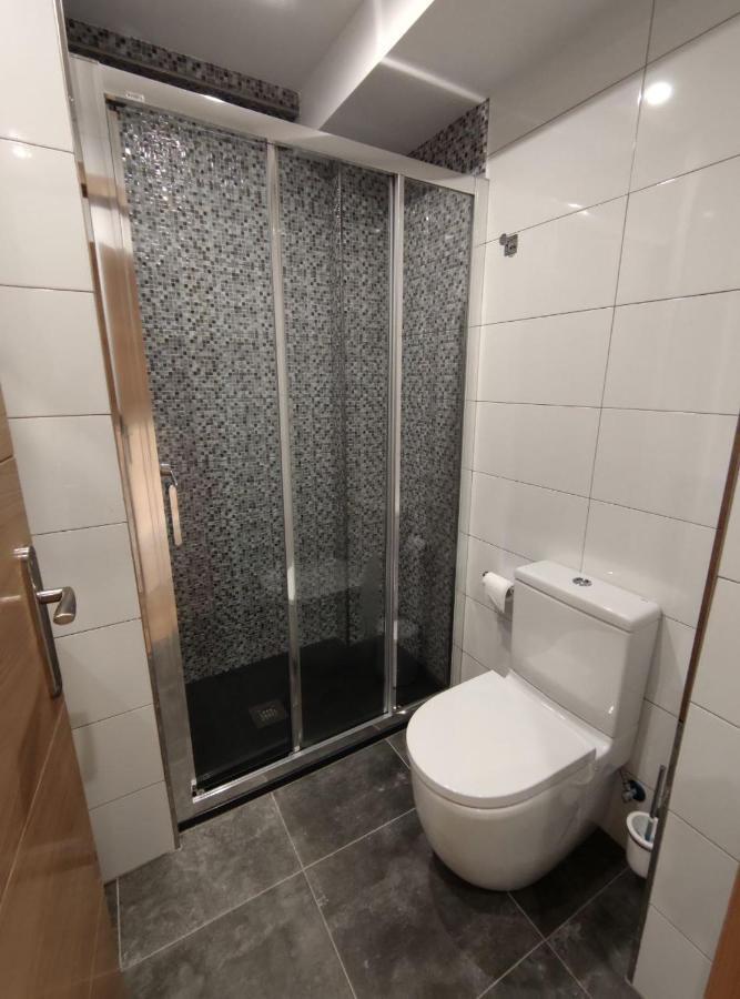 Habitación Doble con baño privado - 2 camas