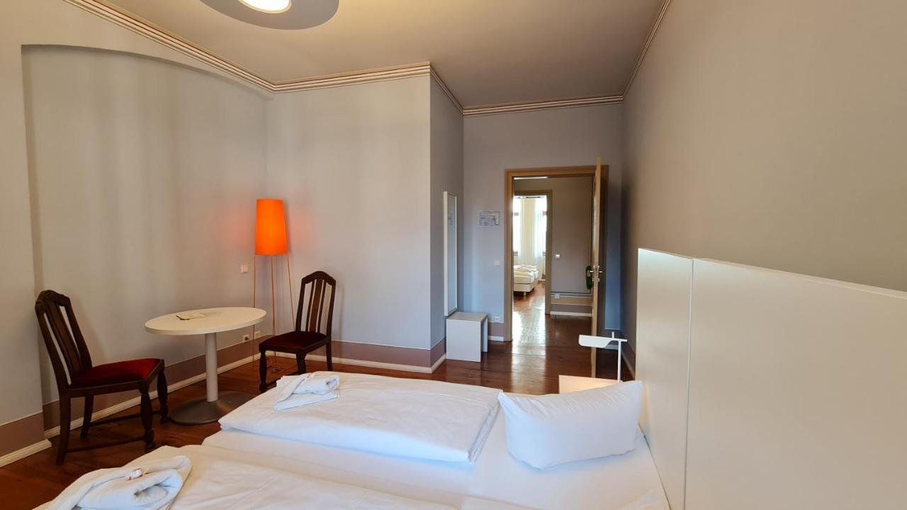 Standard Suite