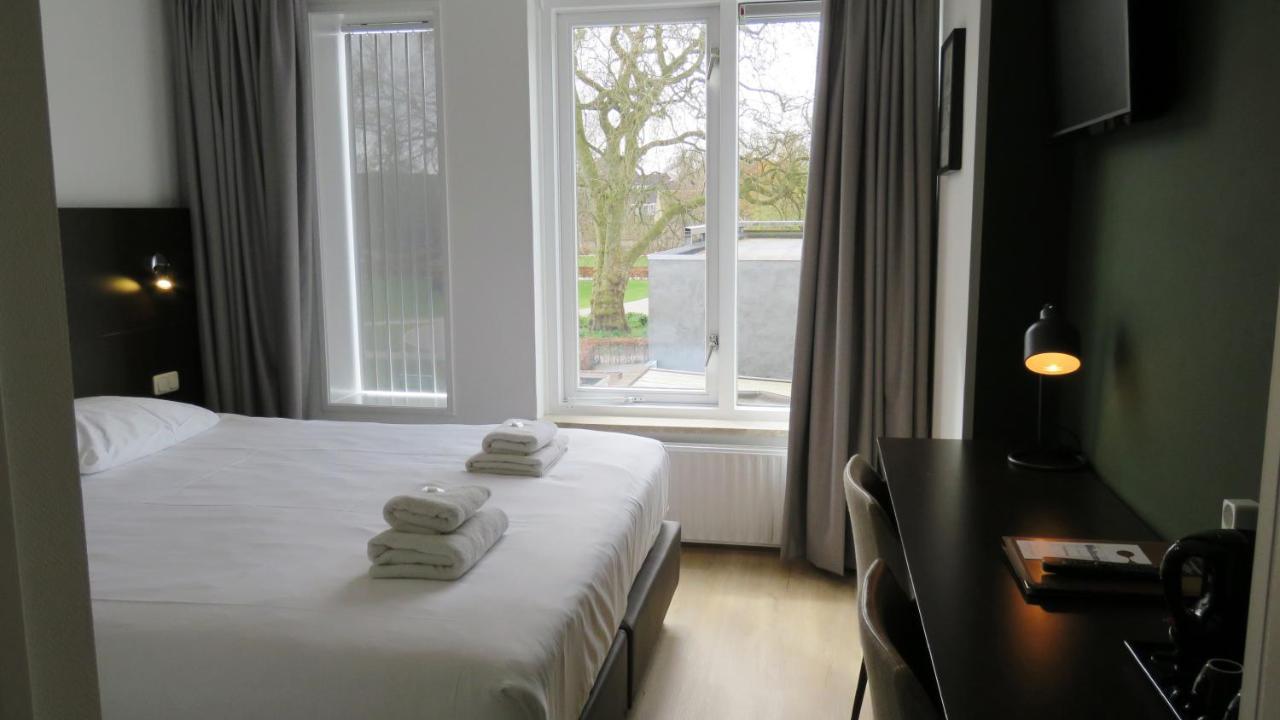 Double or Twin Room,1079194180:JPEG