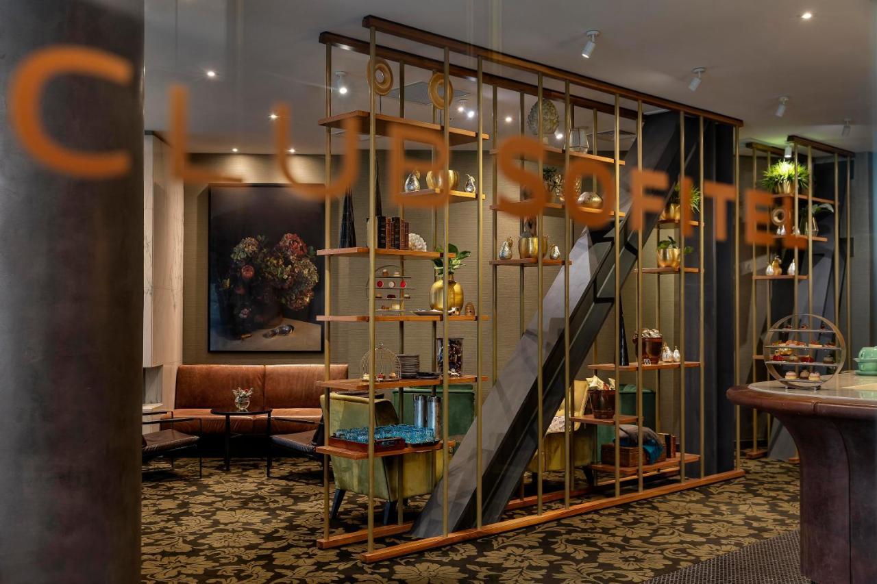 Luxuriöses Zimmer mit Kingsize-Bett und Club-Zugang