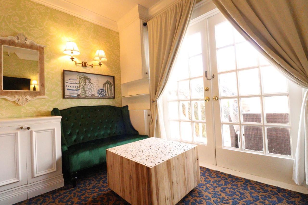 Superior Queen Room,1085114587:JPEG