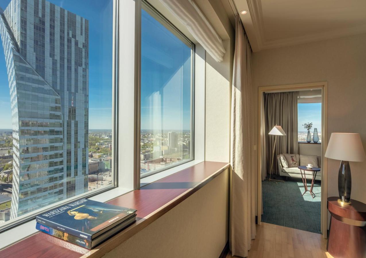 One-Bedroom Suite,1069765228:JPEG