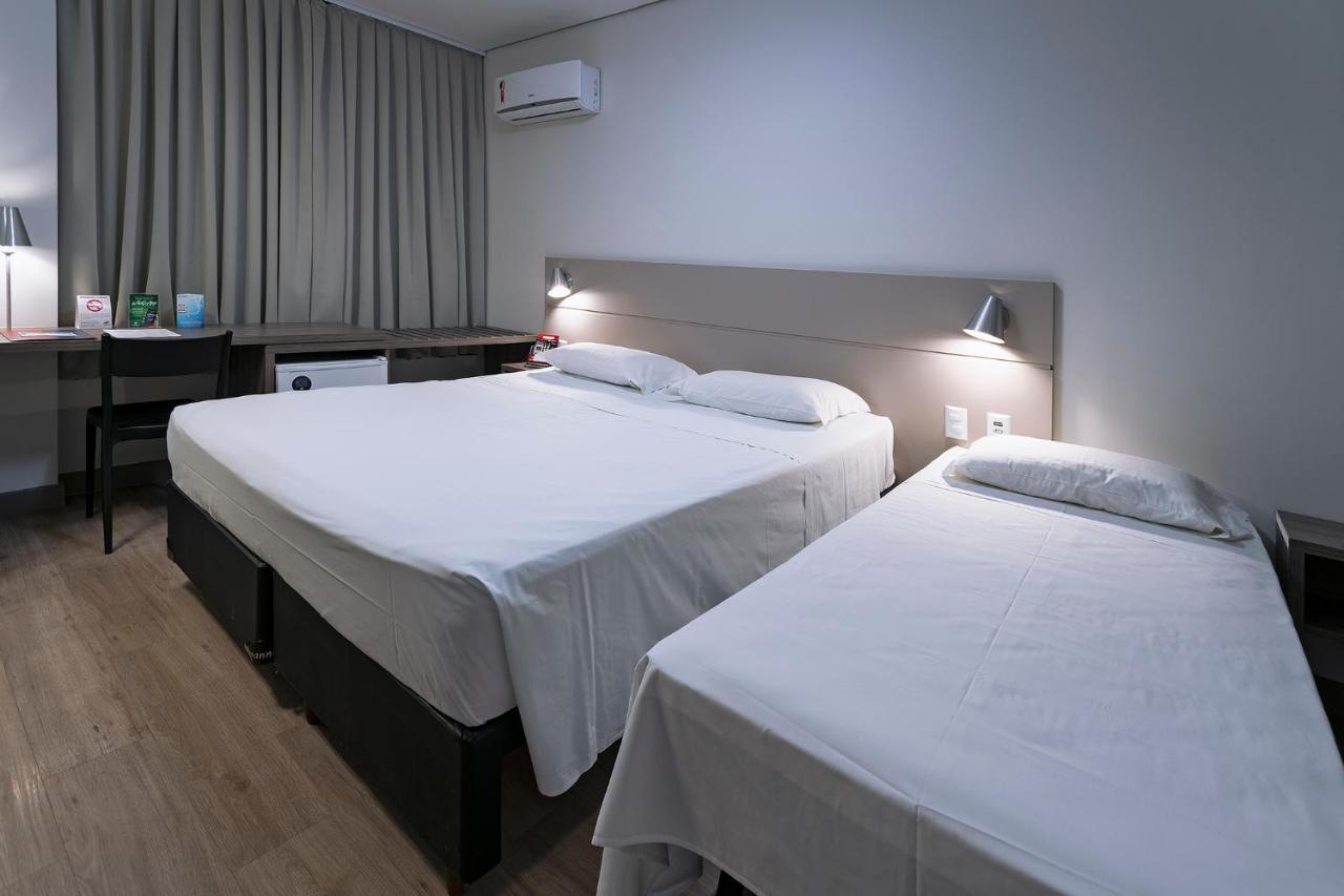 Quarto Triplo Standard
