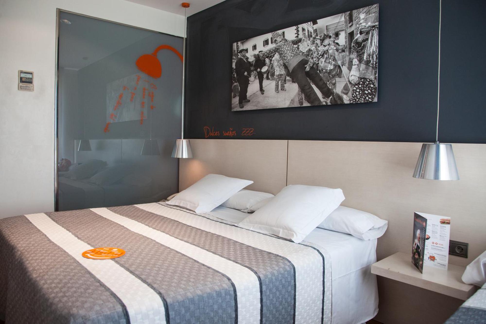 Double or Twin Room,644665044:JPEG