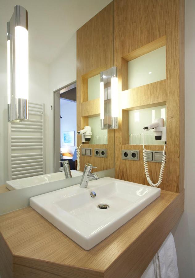 Doppelzimmer mit Balkon