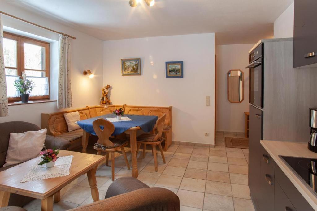 Apartment mit Blick auf die Berge