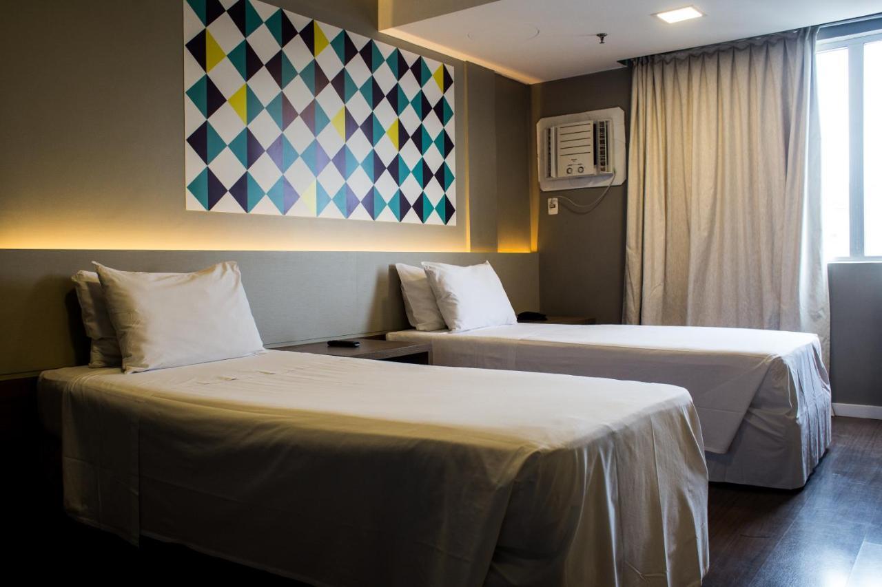 Quarto Duplo Standard