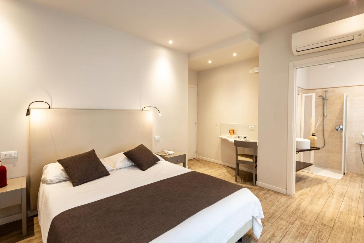 Comfort Tweepersoonskamer met 1 of 2 Bedden en Gedeeltelijk Uitzicht op het Meer - Bijgebouw