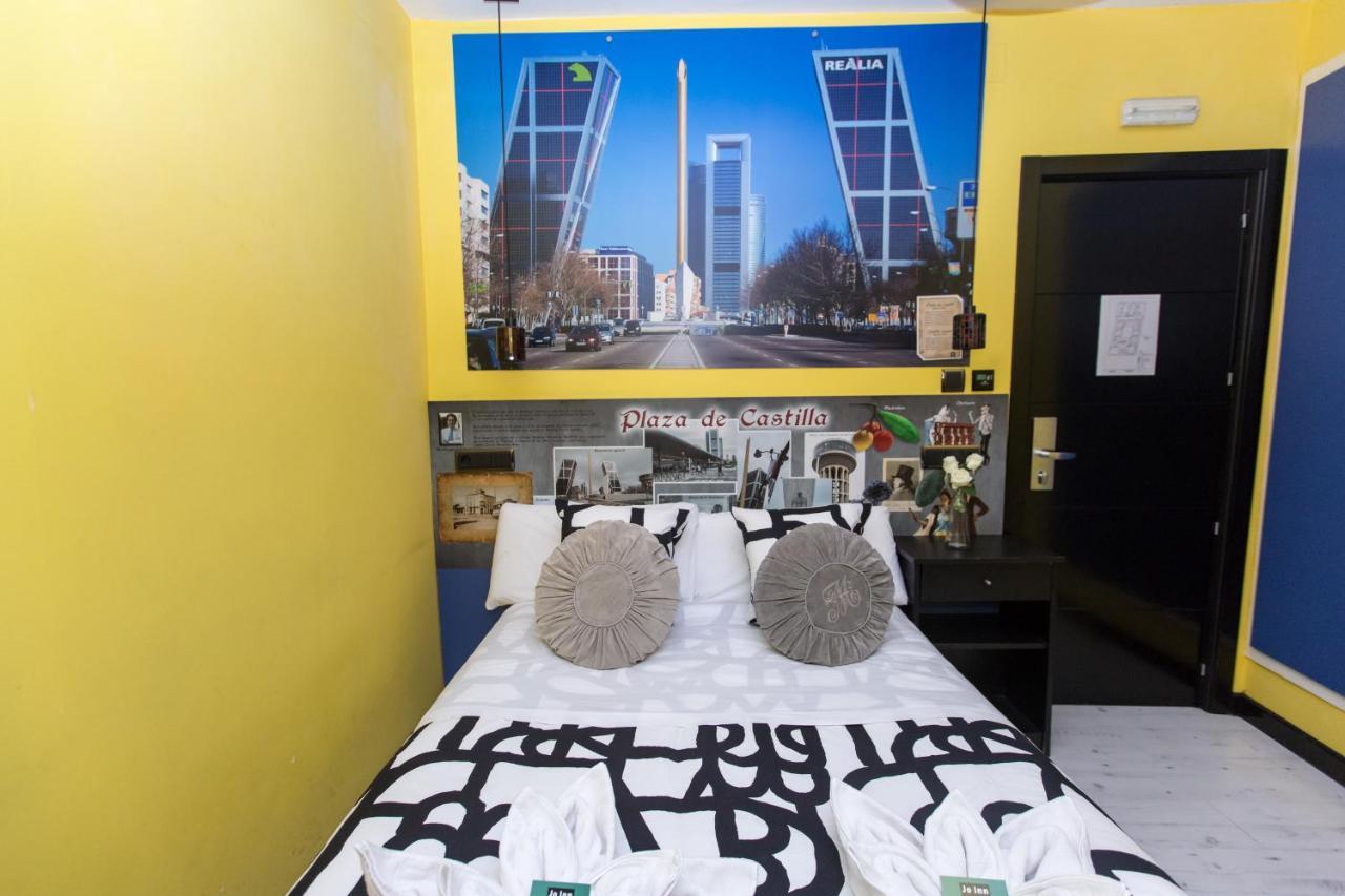 Small Double Room,1087848301:JPEG