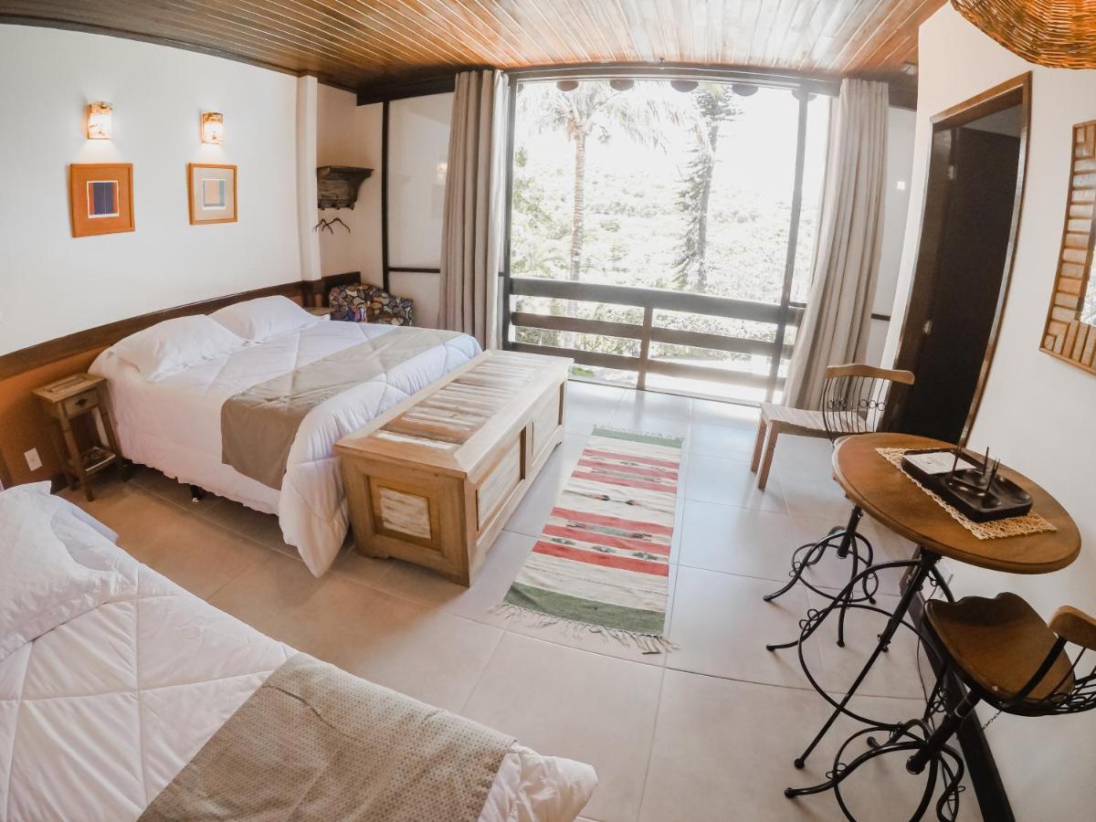 Apartamento com Vista da Piscina