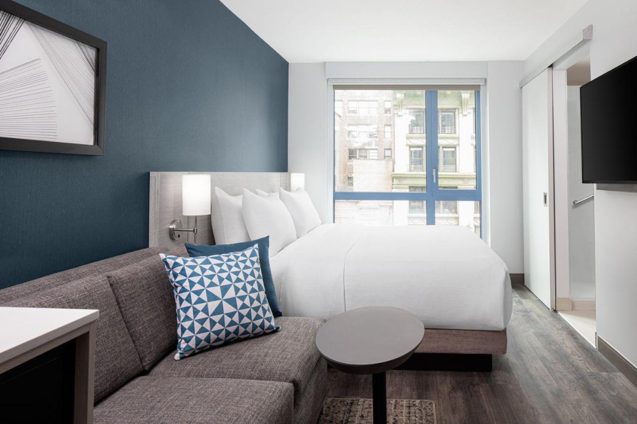 Chambre Lit King-Size avec Canapé-Lit