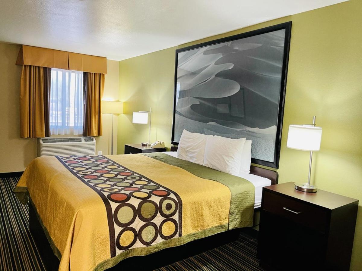 King Room - Mobility Access/Non-Smoking