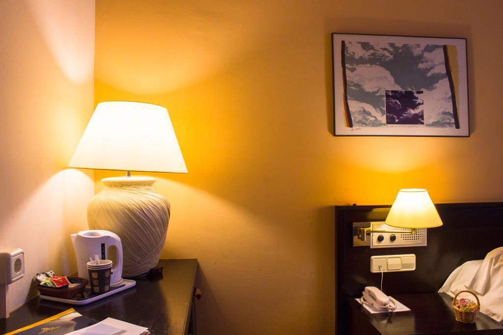 Quarto Duplo