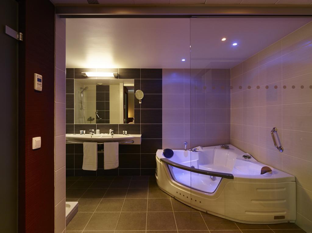 Junior Suite mit Whirlpool